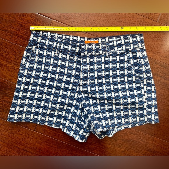 2 Joe Fresh Shorts (Cotton Twill) - Picture 3 of 10